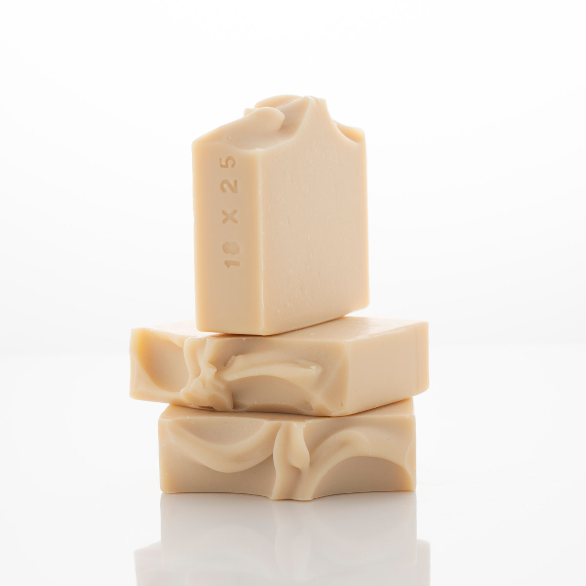 Jedwab – mydło naturalne w kostce Jedwab – mydło naturalne w kostce